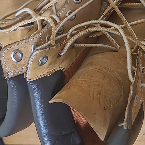 Timberlands - Picture 6 of 6